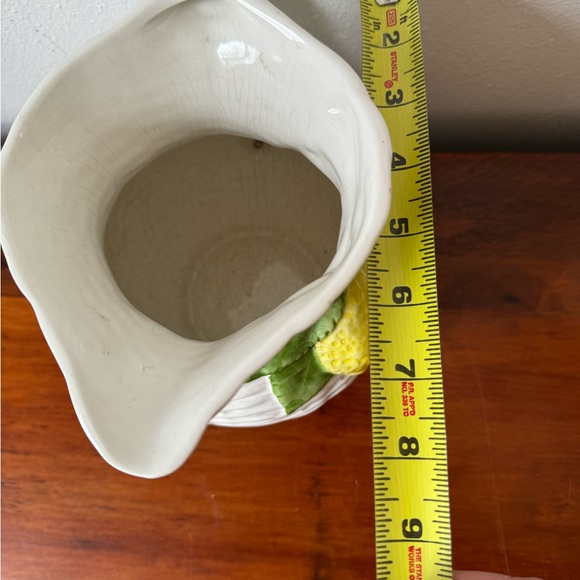 Vintage Italian ceramic trompe l'oeil lemon wicker pitcher - Picture 10 of 11